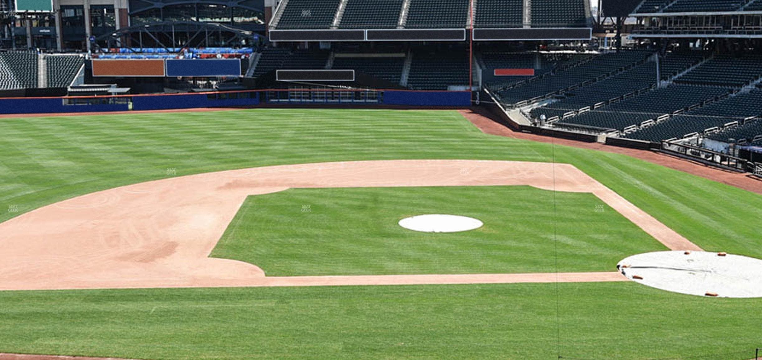 Citi Field - Section Empire Suite 231 Seat View