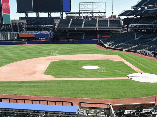 Citi Field - Section Empire Suite 231 Seat View