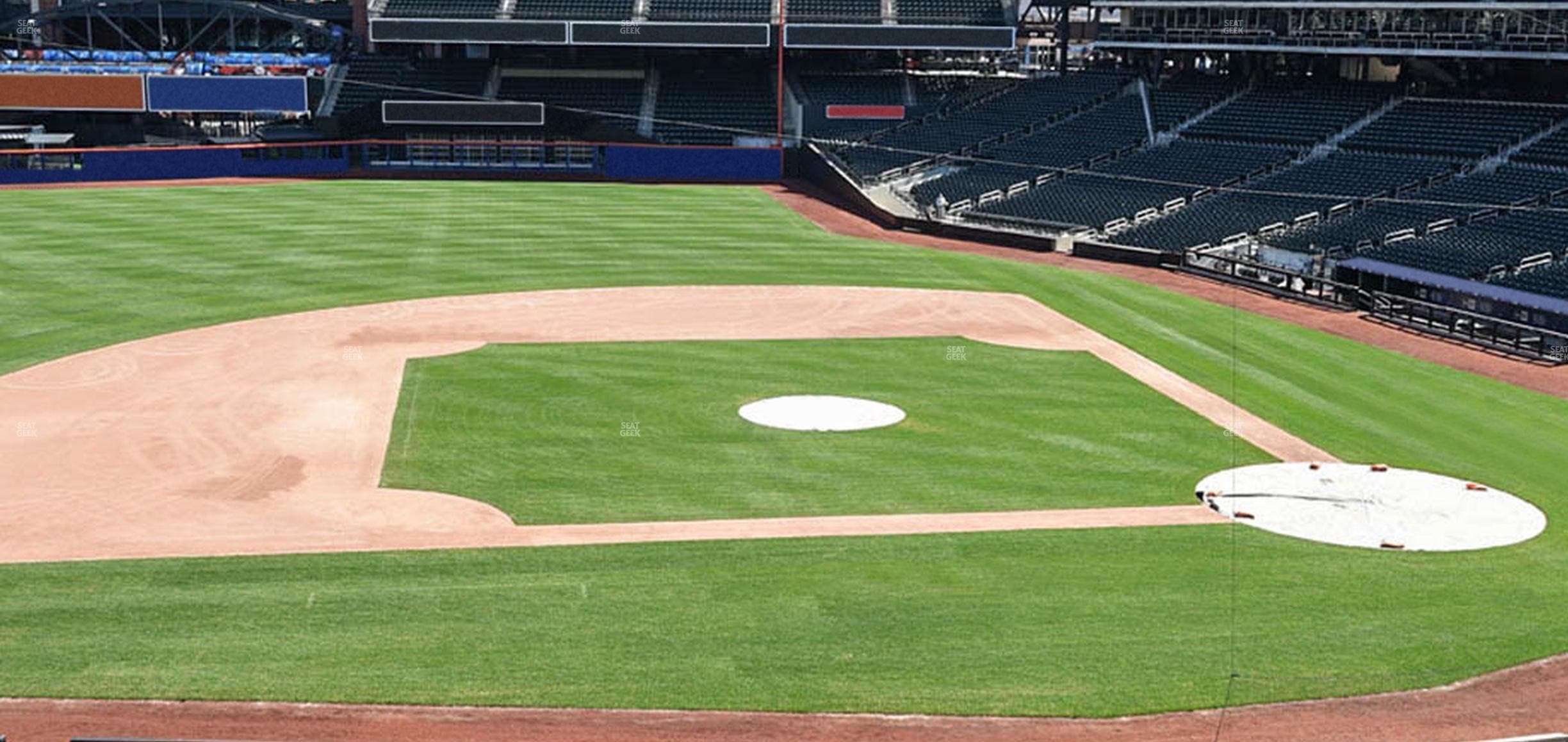 Citi Field - Section Empire Suite 232 Seat View