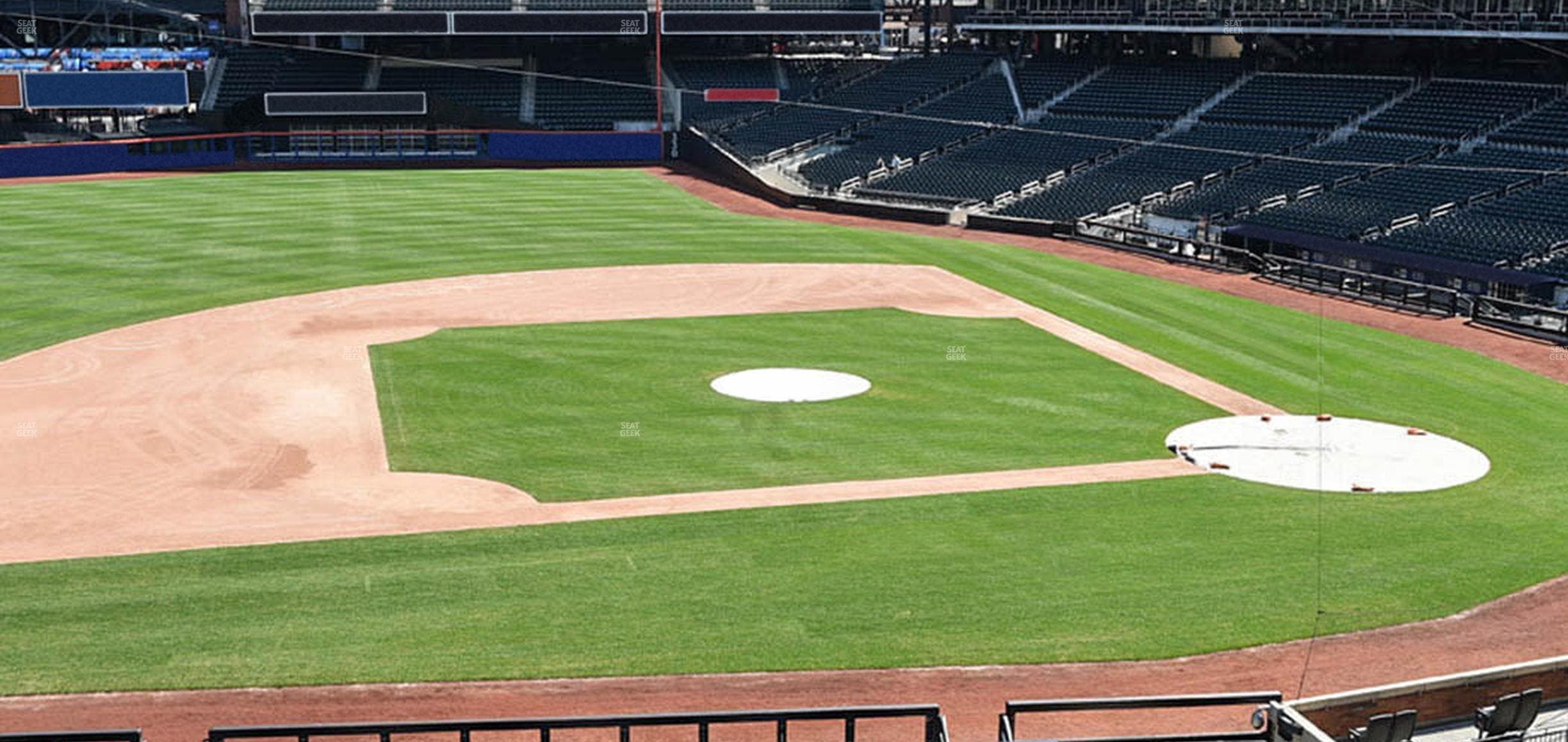 Citi Field - Section Empire Suite 233 Seat View