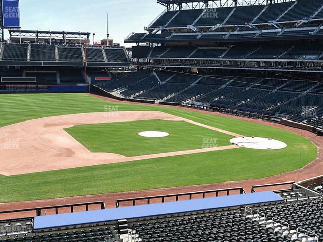 Citi Field - Section Empire Suite 236 Seat View