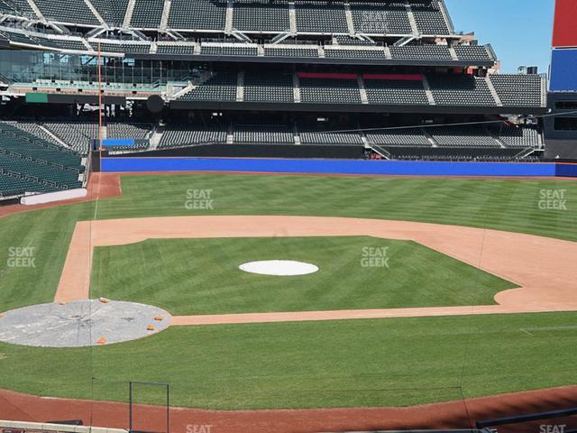 Citi Field - Section Hyundai Club 116 Seat View