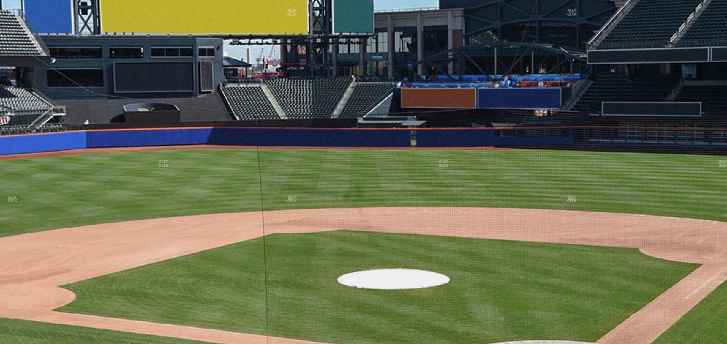 Citi Field - Section Hyundai Club 118 Seat View