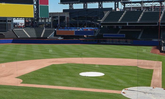 Citi Field - Section Hyundai Club 119 Seat View