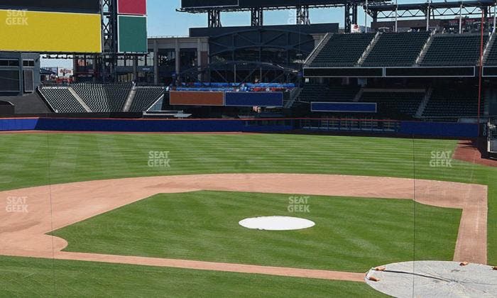 Citi Field - Section Hyundai Club 119 Seat View