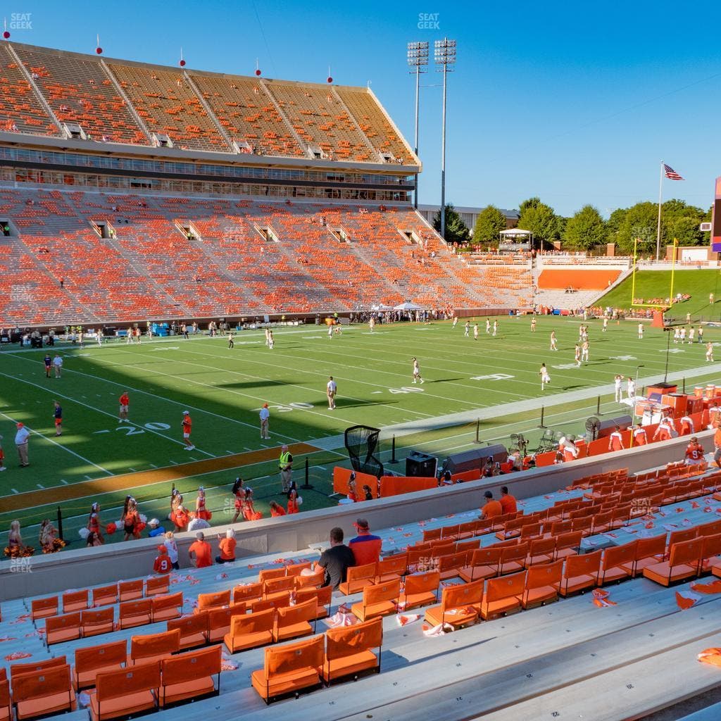 Clemson Memorial Stadium - Section H Seat View