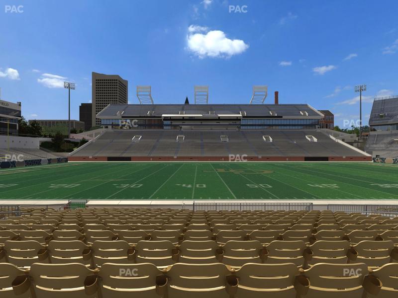 Section club-3, Row 15