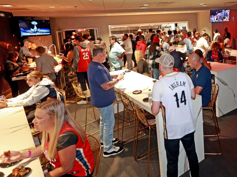 Courtside Club