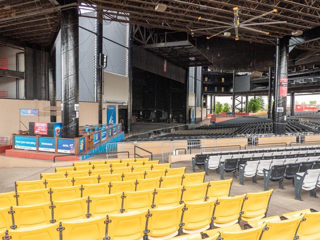 Credit Union 1 Amphitheatre - Section 208 Seat View