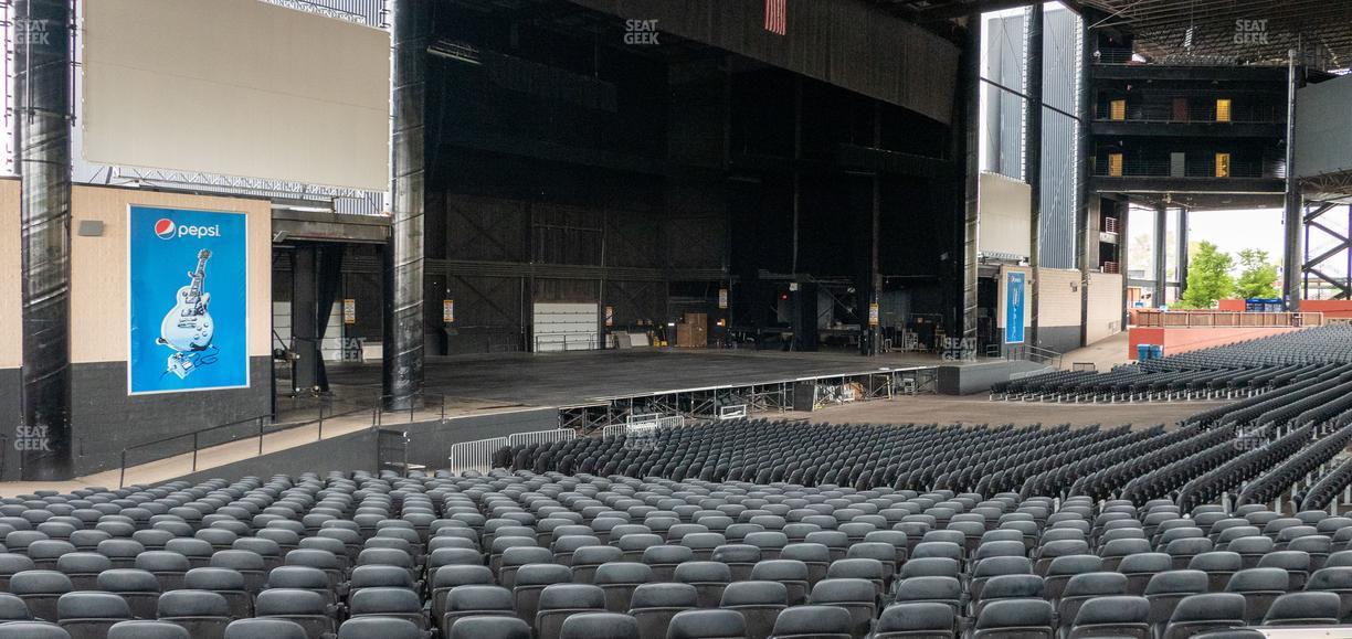 Credit Union 1 Amphitheatre - Section Vip Box 140 Seat View