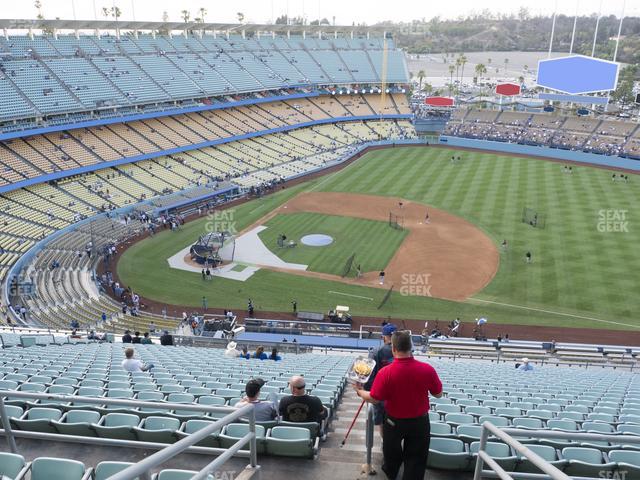 Dodger Stadium - Section 18 Rs Seat View