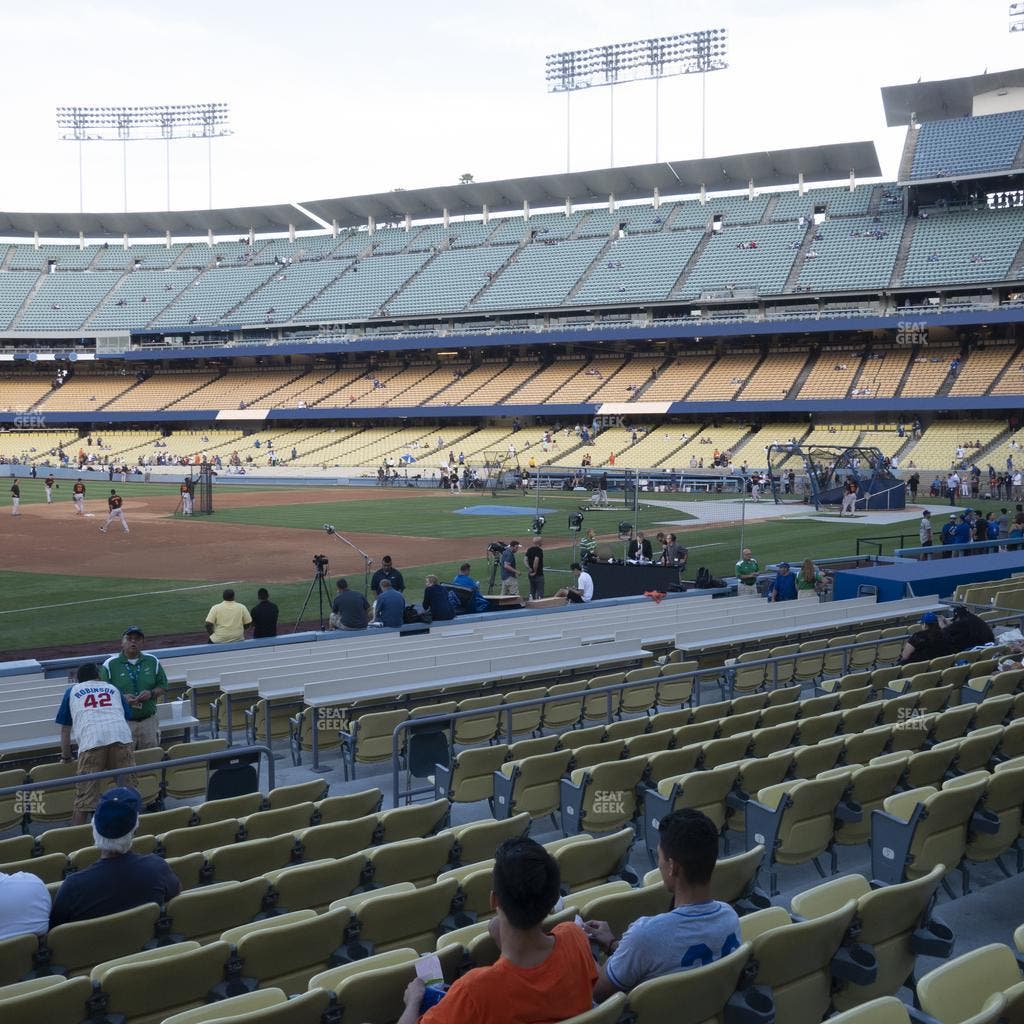 Dodger Stadium - Section 33 Fd Seat View