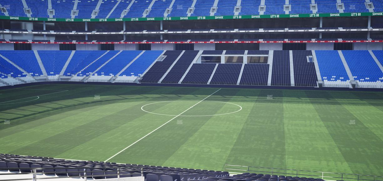 Estadio BBVA Bancomer - Section Club Seat Poniente B Seat View