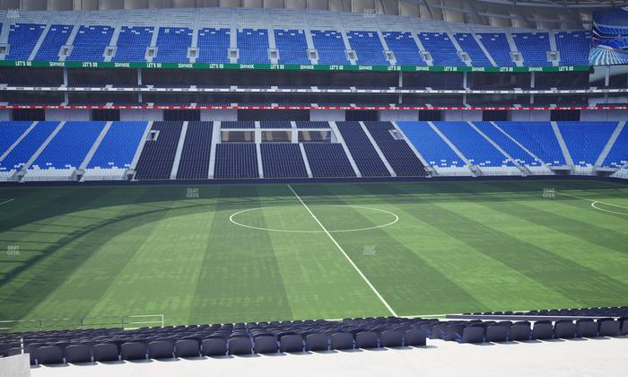 Estadio BBVA Bancomer - Section Club Seat Poniente E Seat View