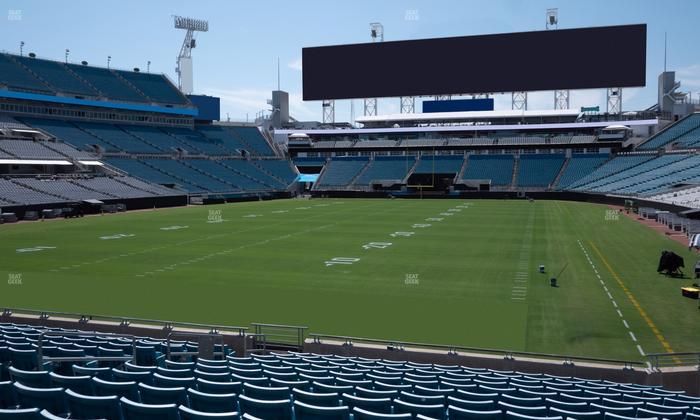 EverBank Stadium - Section 121 Seat View