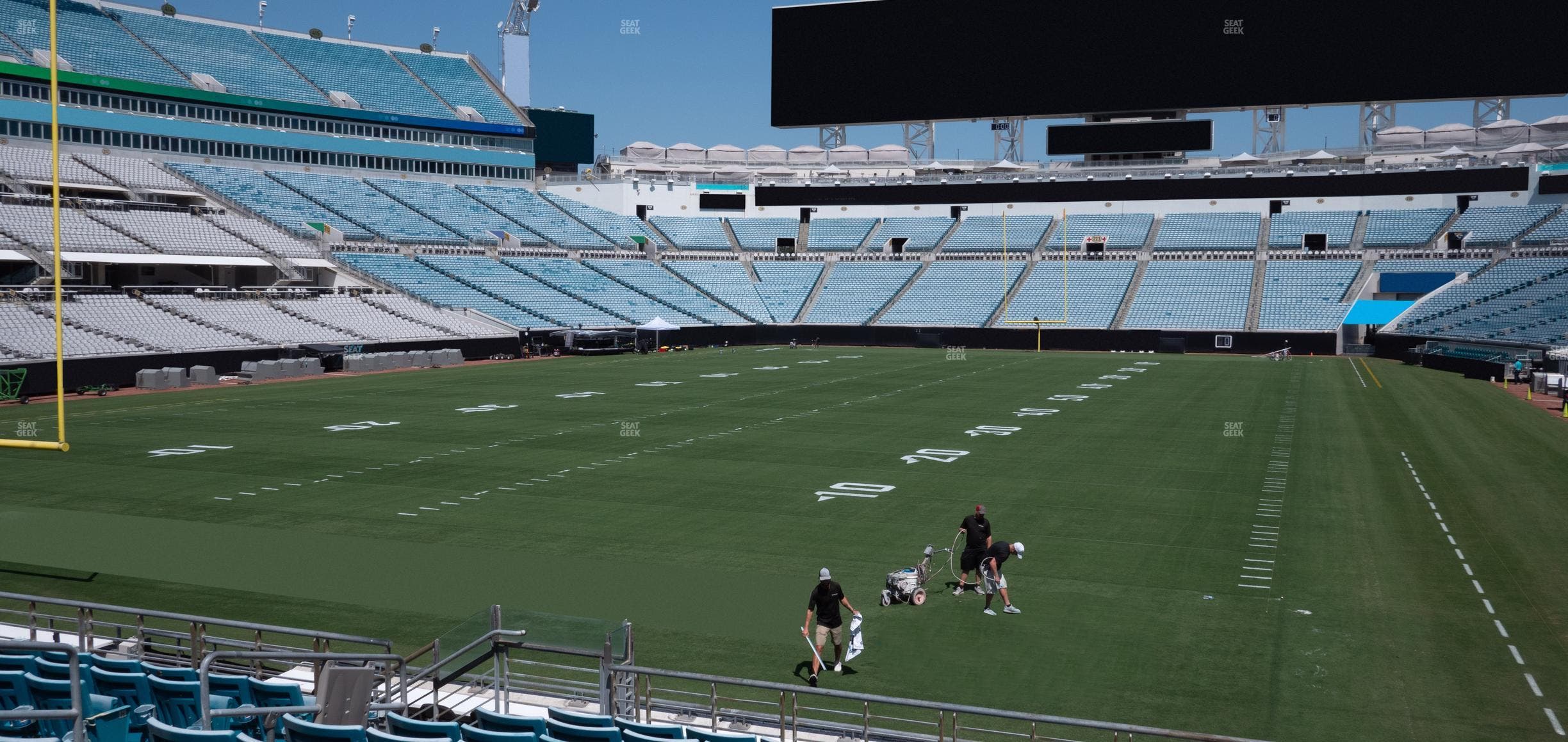 EverBank Stadium - Section Bud Light Party Zone 3 Seat View