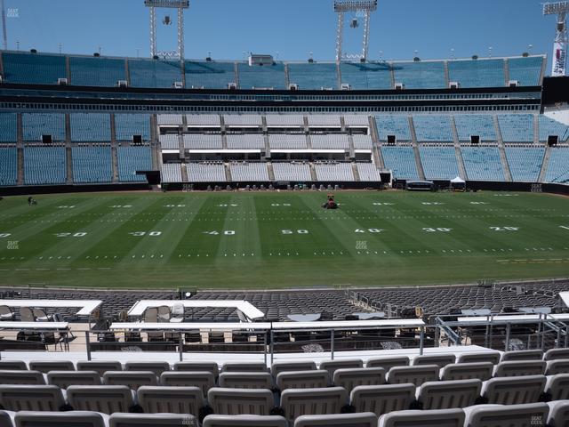 EverBank Stadium - Section Club Bar Rail East Seat View