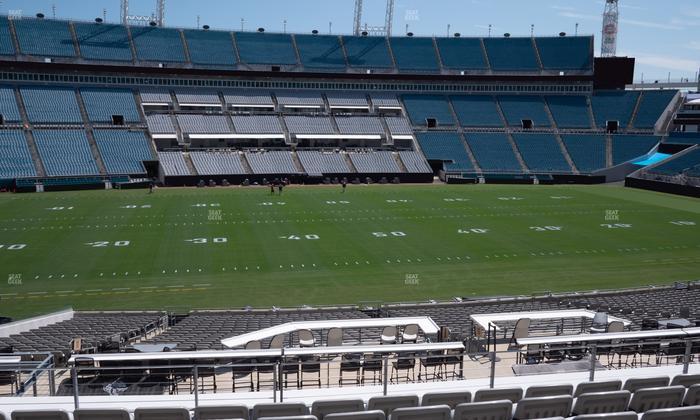 EverBank Stadium - Section Gallagher Club 111 Seat View