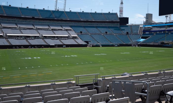 EverBank Stadium - Section Gallagher Club 12 Seat View