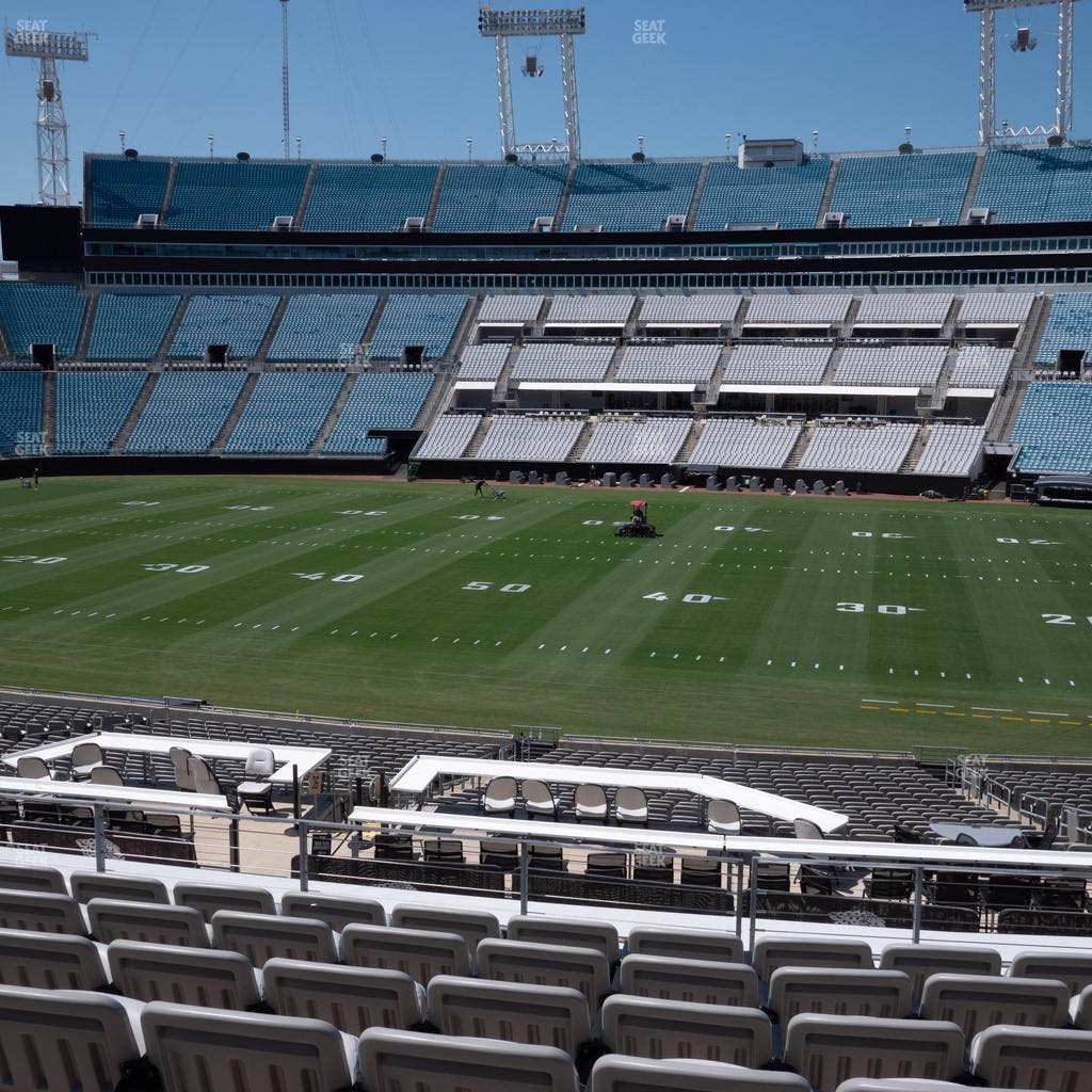 EverBank Stadium - Section Gallagher Club 135 Seat View