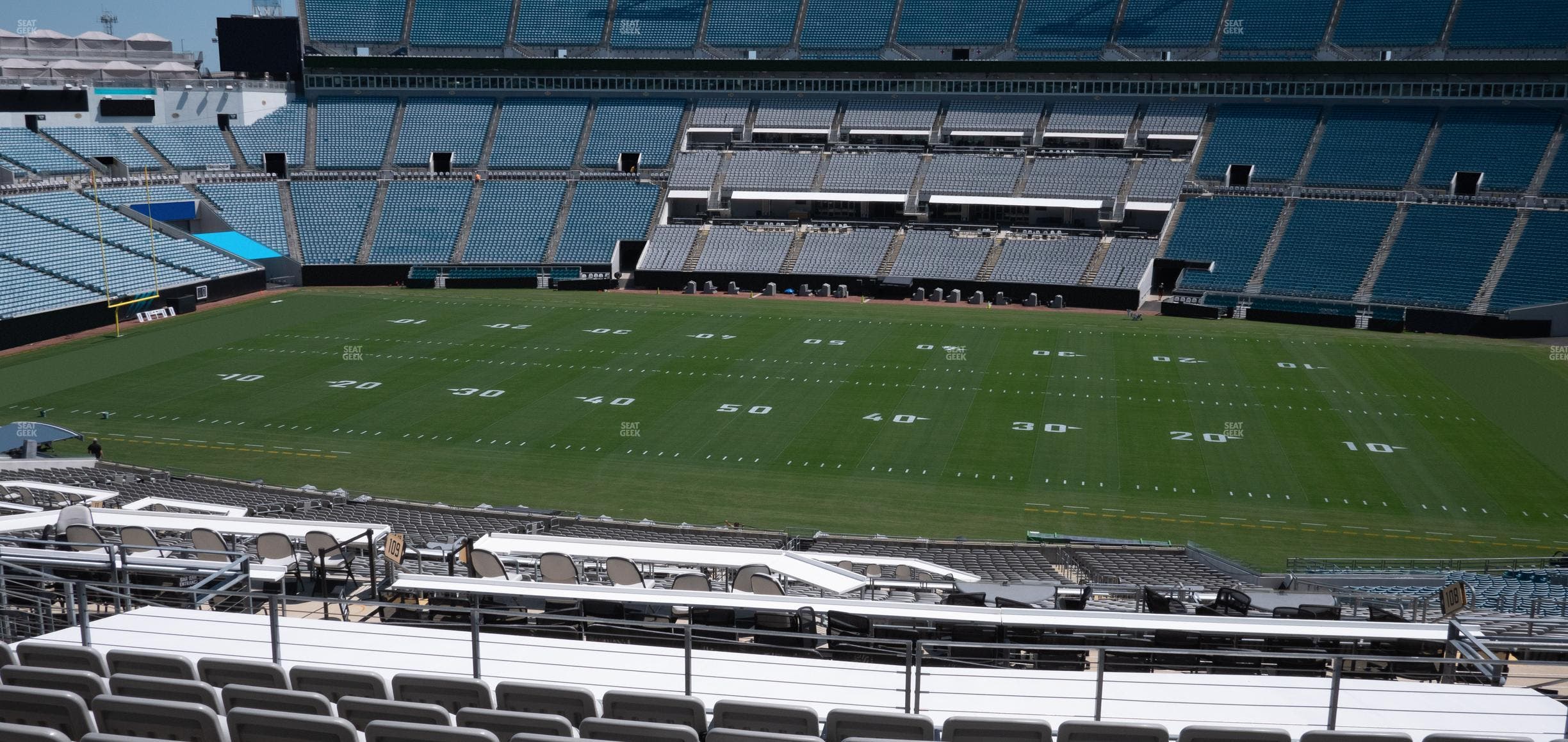 EverBank Stadium - Section Gallagher Club 208 Seat View