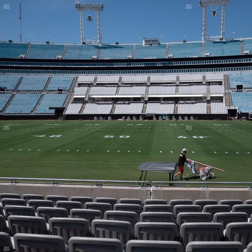 EverBank Stadium - Section Gallagher Club 36 Seat View