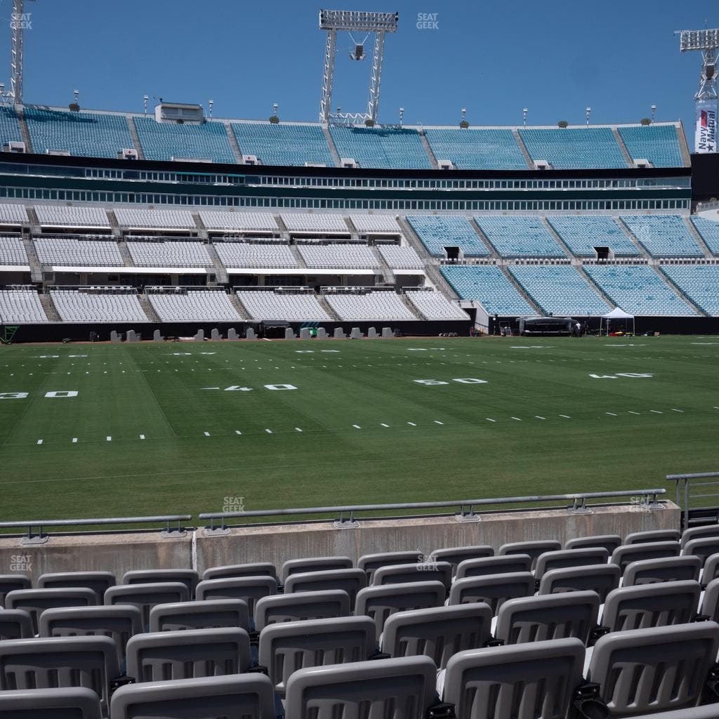 EverBank Stadium - Section Gallagher Club 38 Seat View