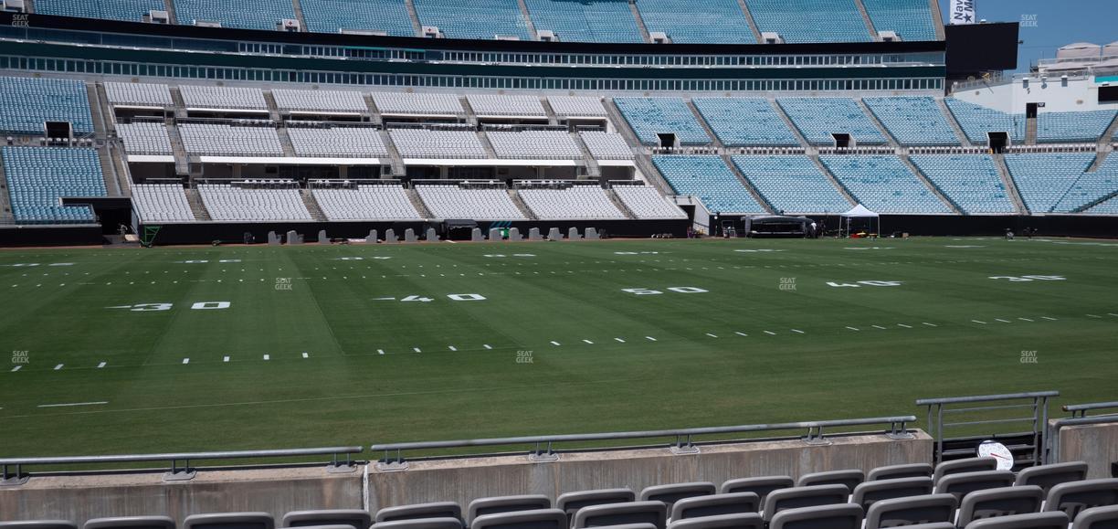 EverBank Stadium - Section Gallagher Club 38 Seat View