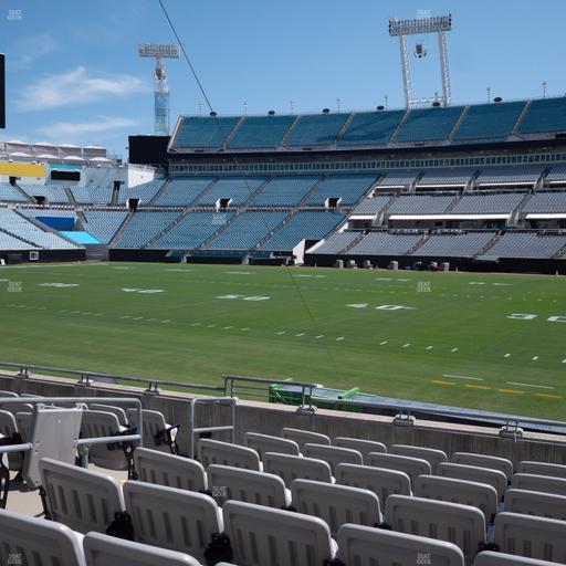 EverBank Stadium - Section Gallagher Club 7 Seat View