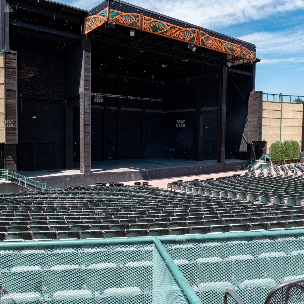 Fiddler's Green Amphitheatre - Section Vip Box 42 Seat View