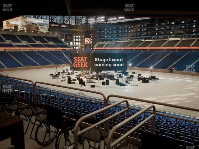 Ford Field - Section 132 Table 5 Seat View