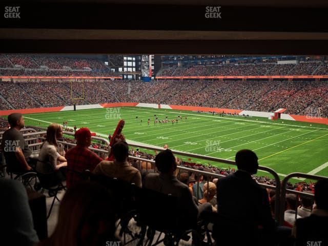 Ford Field - Section 132 Table 7 Seat View