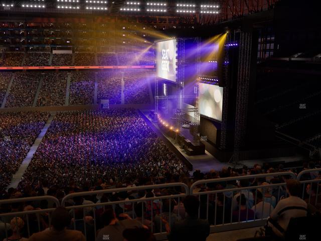 Ford Field - Section Club 332 Seat View