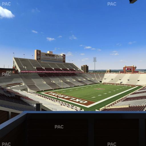 Gaylord Family Oklahoma Memorial Stadium - Section Suite 39 Seat View