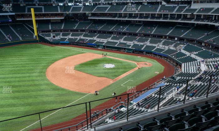 Globe Life Field - Section 207 Seat View