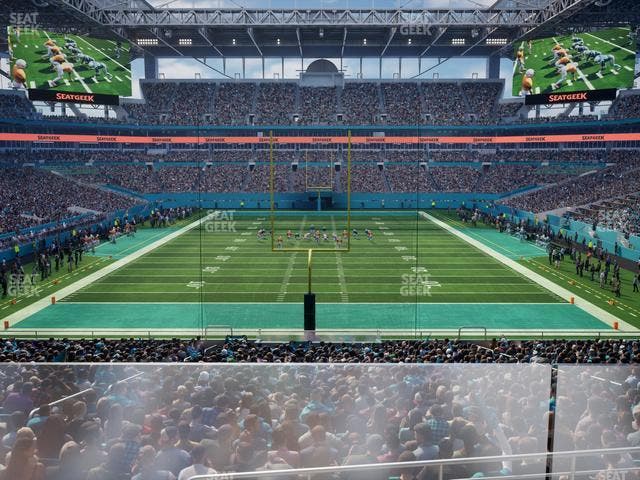 Hard Rock Stadium - Section Club 204 Seat View