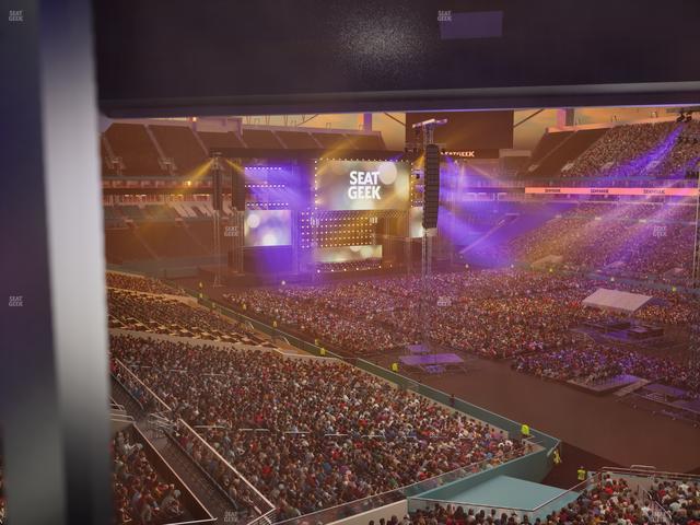 Hard Rock Stadium - Section Mezzanine Suite 38 Corner Club Seat View