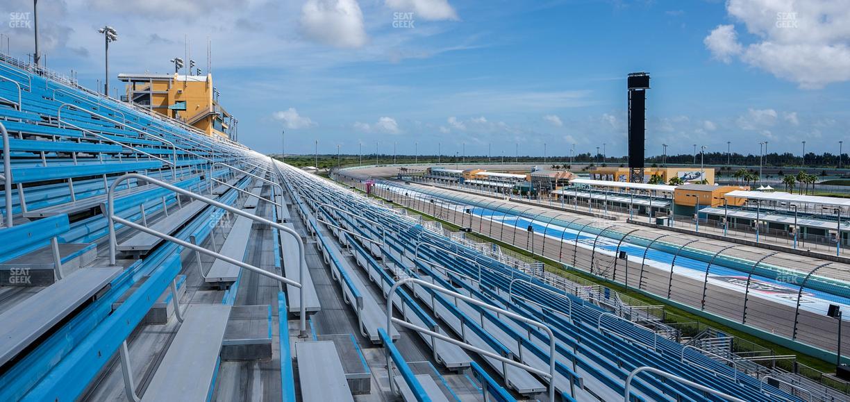 Homestead-Miami Speedway - Section 204 Seat View
