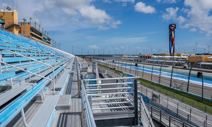 Homestead-Miami Speedway - Section 208 Seat View