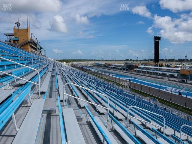 Homestead-Miami Speedway - Section 209 Seat View