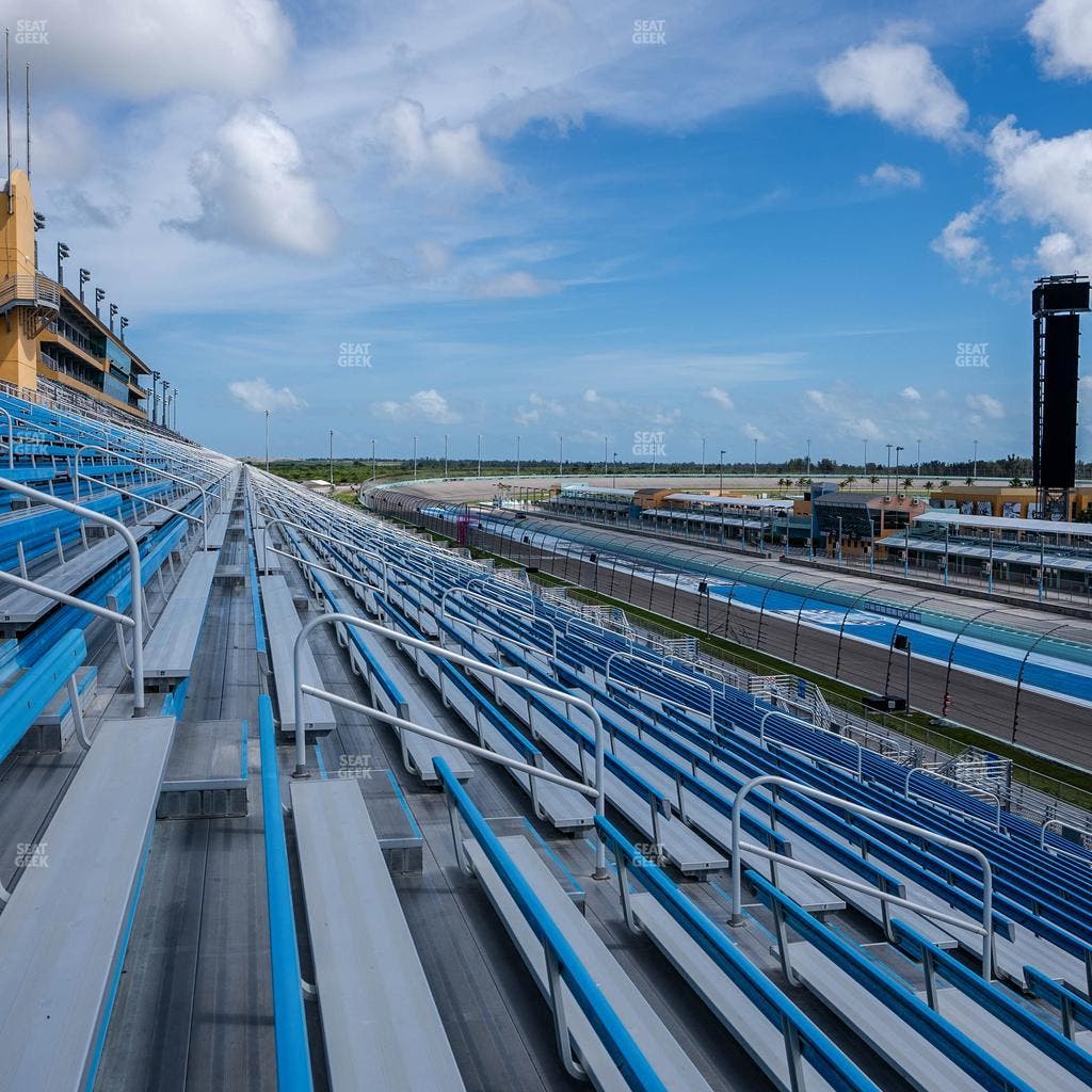 Homestead-Miami Speedway - Section 210 Seat View