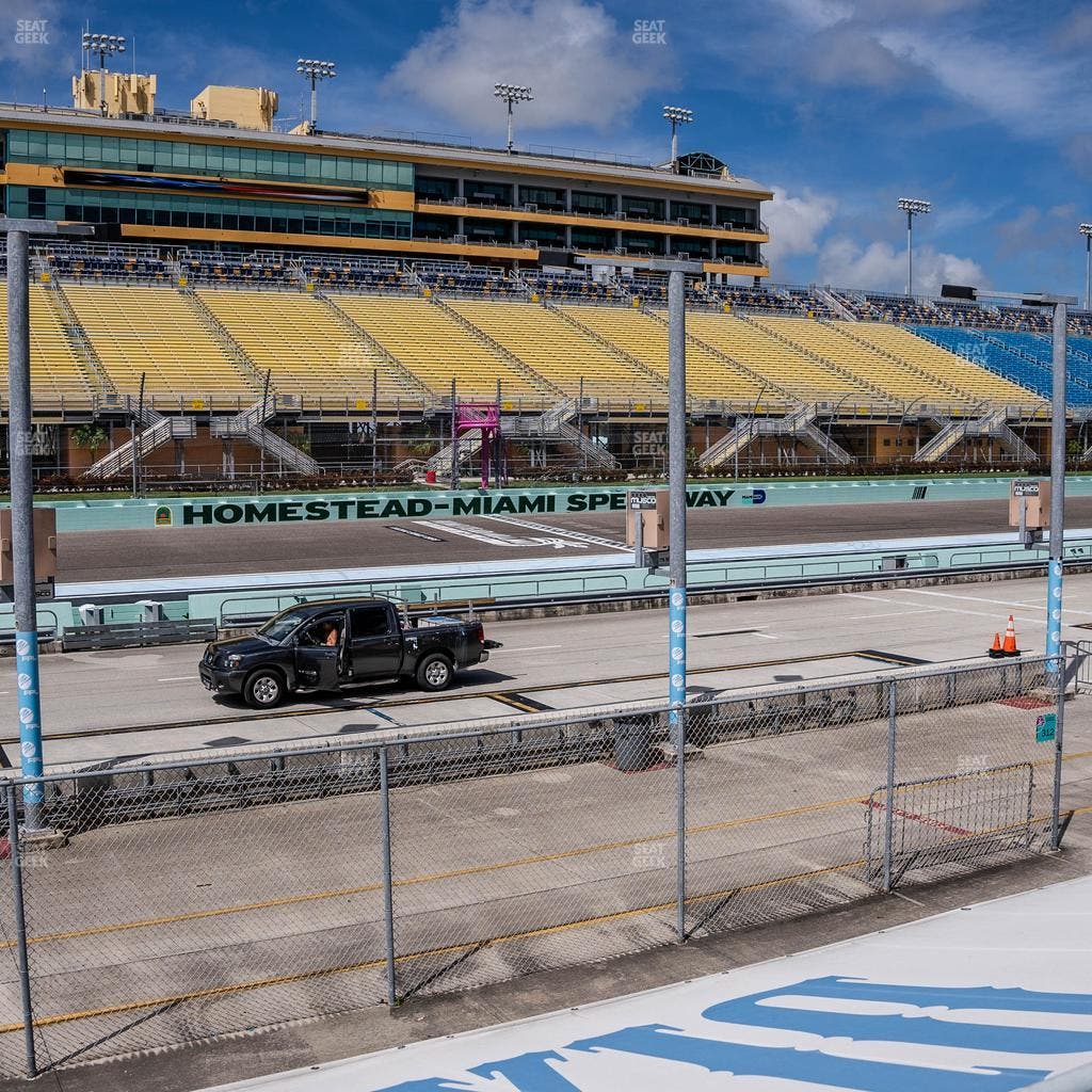 Homestead-Miami Speedway - Section Pit Road Cabana 14 Seat View