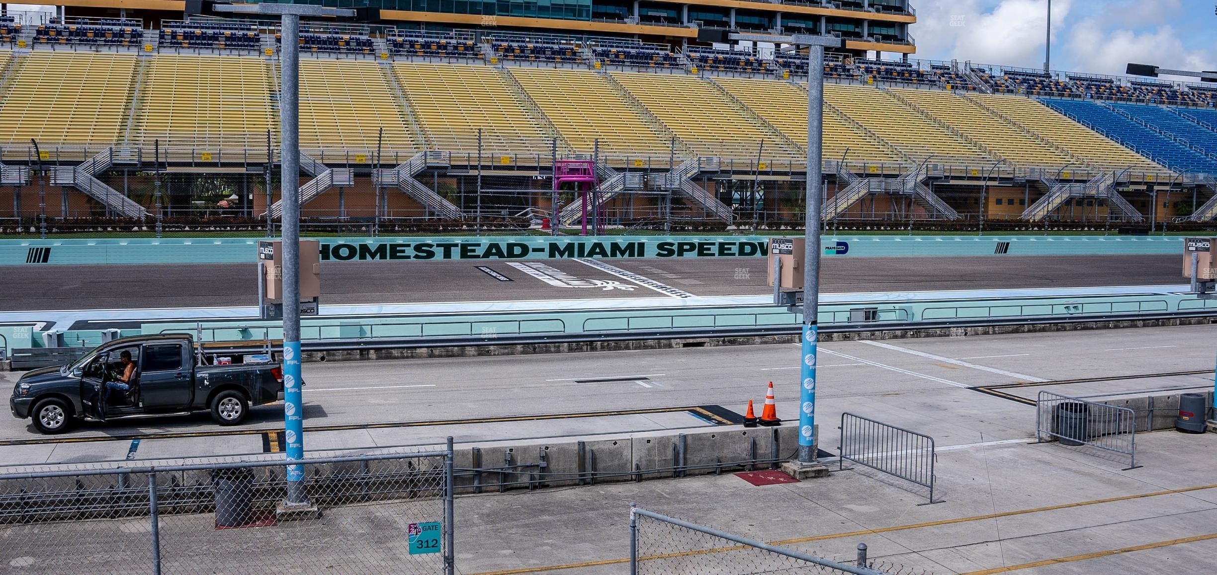 Homestead-Miami Speedway - Section Pit Road Cabana 15 Seat View
