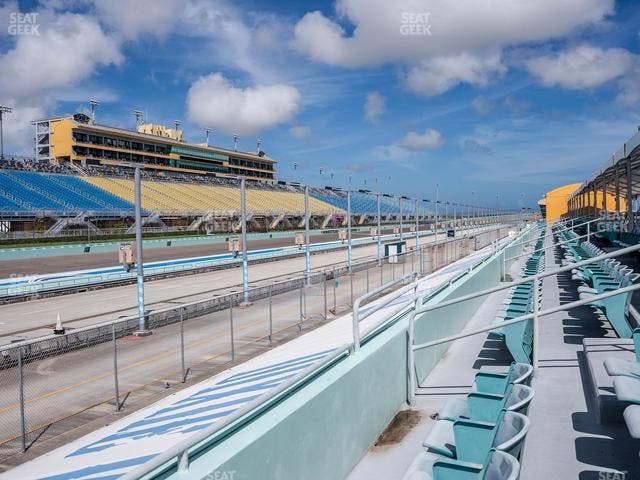 Homestead-Miami Speedway - Section Pit Road Cabana 2 Seat View