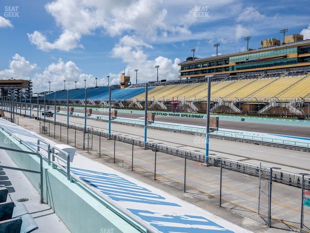 Homestead-Miami Speedway - Section Pit Road Cabana 20 Seat View