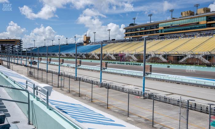 Homestead-Miami Speedway - Section Pit Road Cabana 20 Seat View