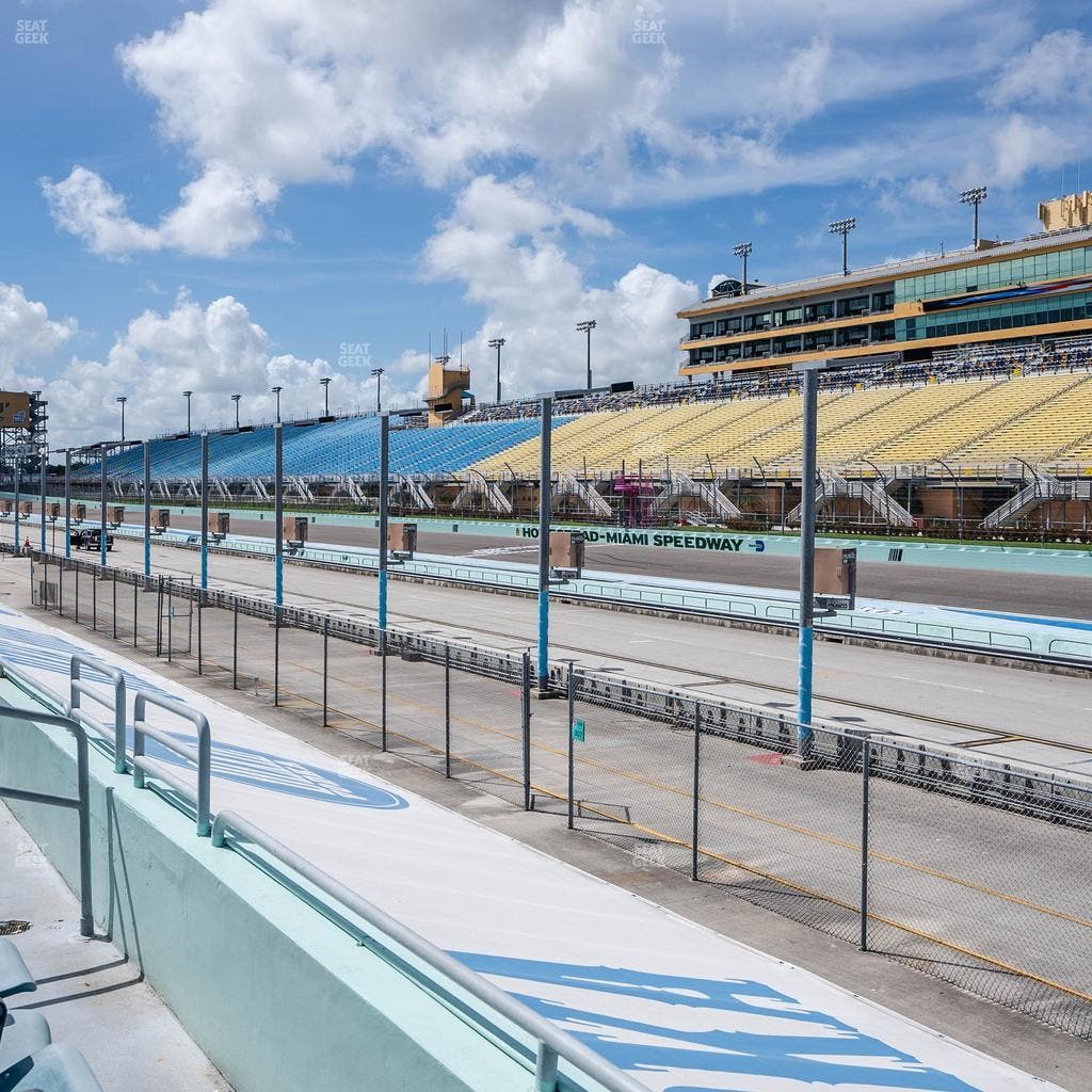 Homestead-Miami Speedway - Section Pit Road Cabana 21 Seat View