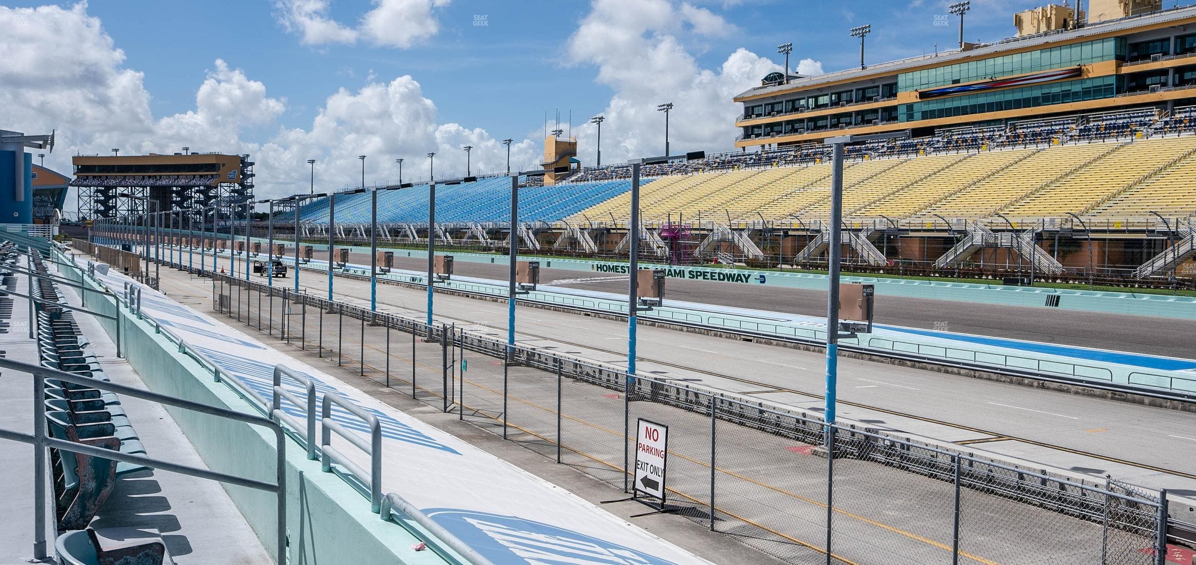 Homestead-Miami Speedway - Section Pit Road Cabana 22 Seat View