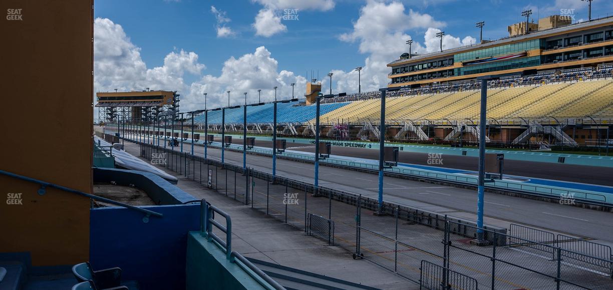 Homestead-Miami Speedway - Section Pit Road Cabana 23 Seat View
