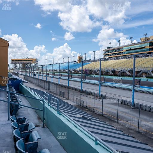Homestead-Miami Speedway - Section Pit Road Cabana 24 Seat View